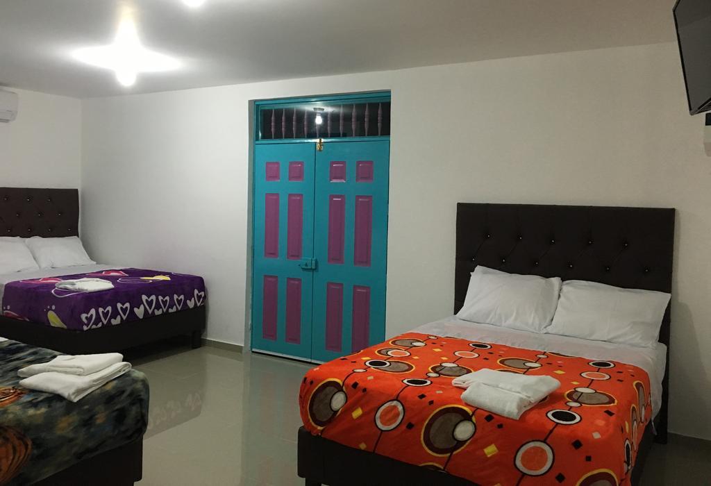 Hostal Johnnier Macao Пунта-Кана Екстер'єр фото